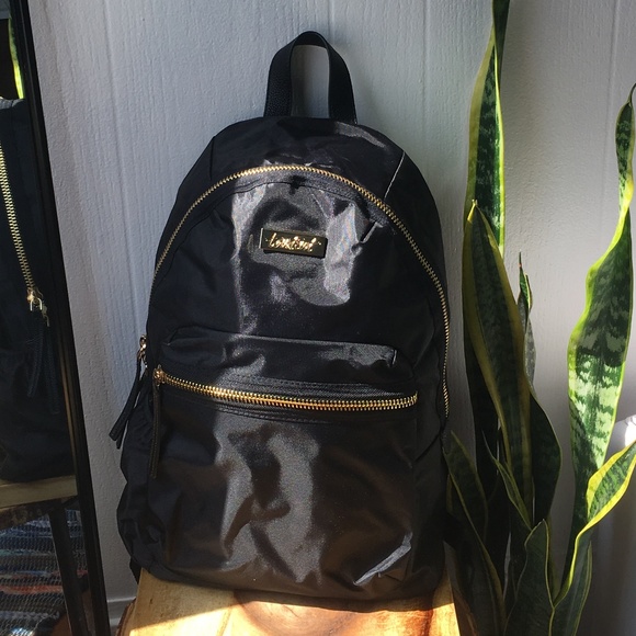 EXCLUSIVE! Black Tarteist by Tarte Backpack! - Picture 2 of 7